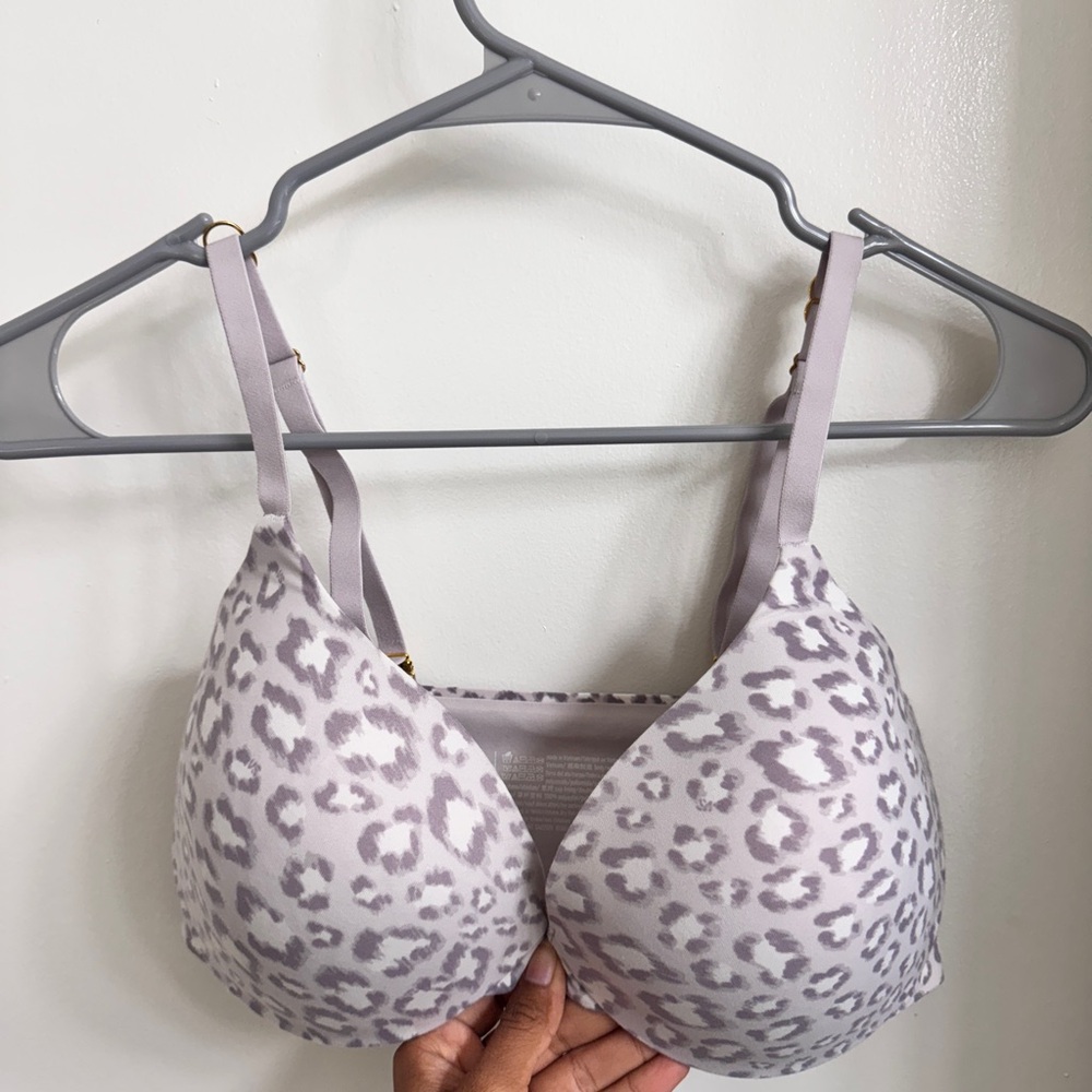 Victoria's Secret Leopard Print Bra - Light Gray
